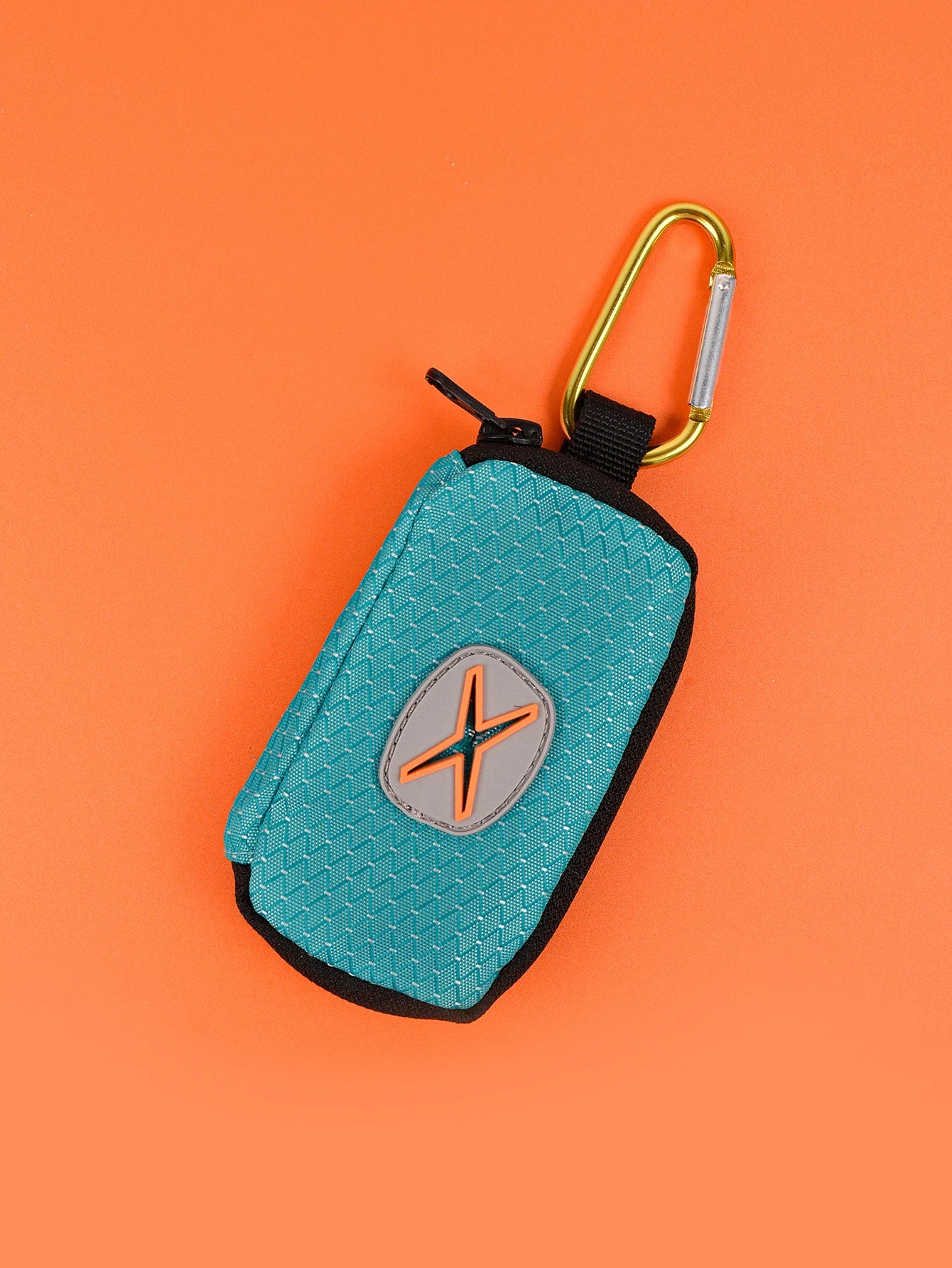 1 Pcs Light Weight Poop Bag Holder Multi Function Hands Free Dispenser Attached With Any Pet Leashes(No Poop Bag And Leashes)